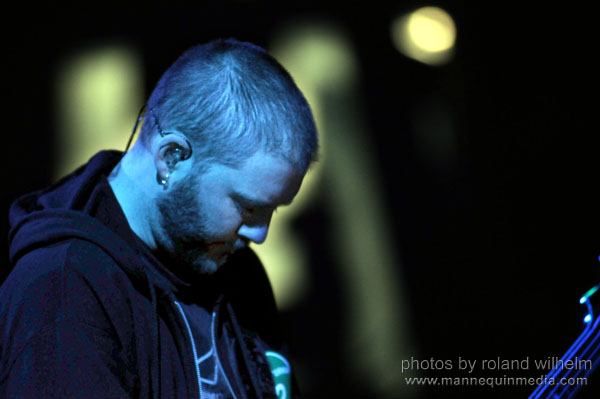 DSC_1973_V1s-Seether.jpg